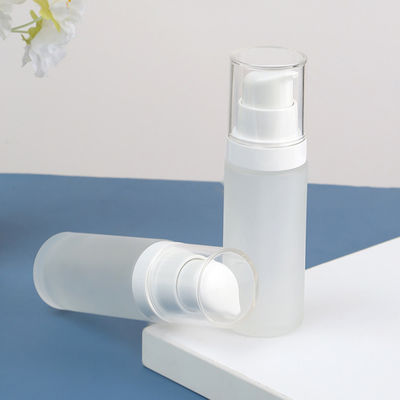 Customized Colors 15ml 30ml 50ml Clear Frosted Empty Mini Perfume Glass Serum Pump Bottle for Skincare Packaging